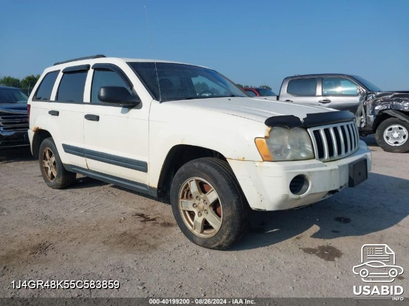 Card image of 2005 Jeep Grand Cherokee Laredo with VIN 1J4GR48K55C583859